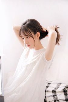 红色比基尼在线
